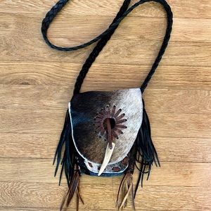 Handcrafted Leather Crossbody by Jimmi WZ